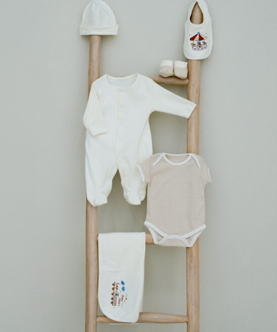 First Hugs Set